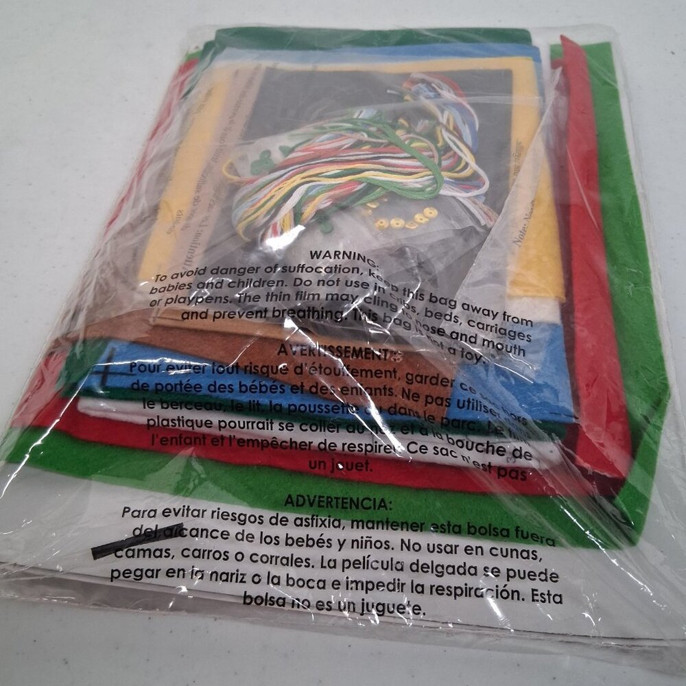 Plaid Bucilla Felt Christmas Stocking Kit Gnome Crafting Craft #86577 - Picture 5 of 5